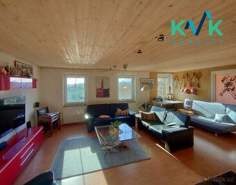 We offer for sale a spacious family house in the center of a mountain village