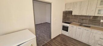 Pronajmu byt v Novém Boru po rekonstrtukci.Velikost 40m2,pro