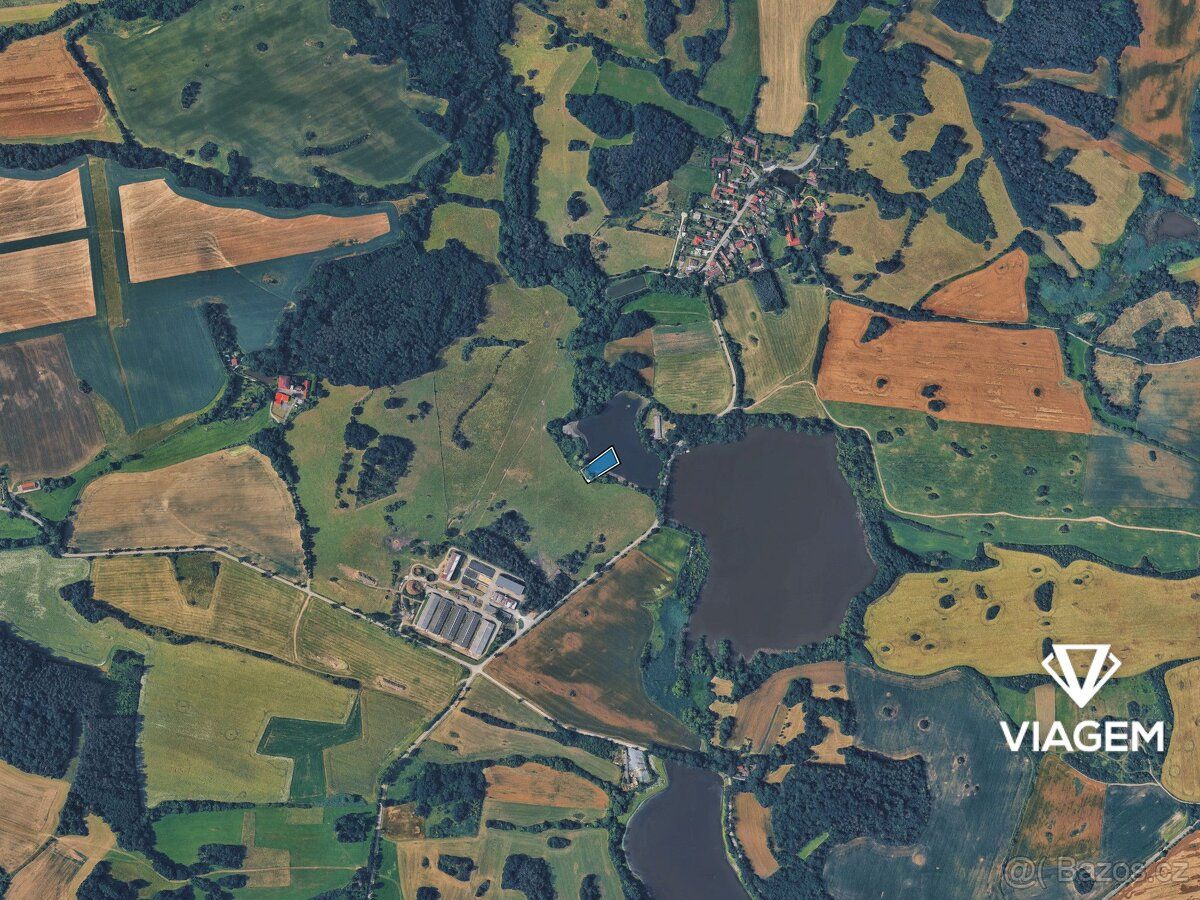 Prodej rybníku s pozemkem – Chleby u Týnce nad Sázavou, okre