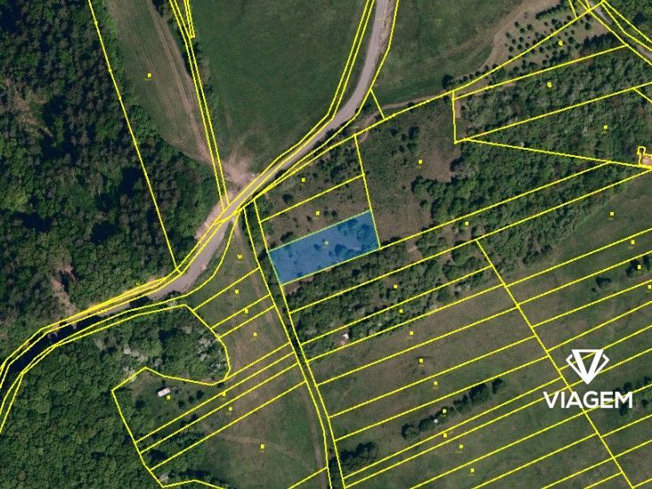 Exkluzivně Vám nabízíme pozemek o výměře 1596 m² v katastrál