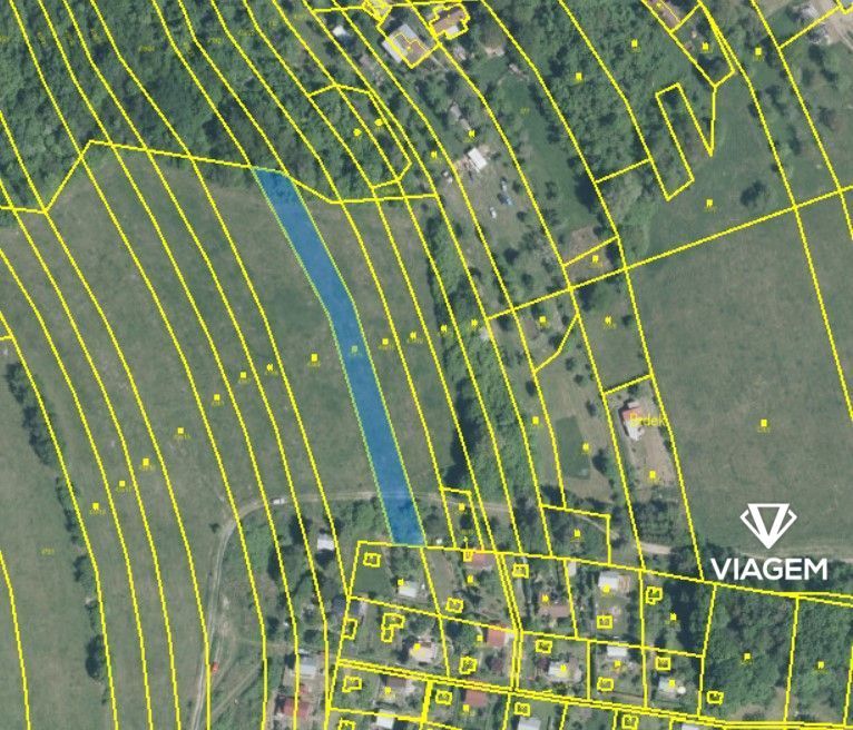 Nabízíme k prodeji pozemek o výměře 1 551 m², nacházející se