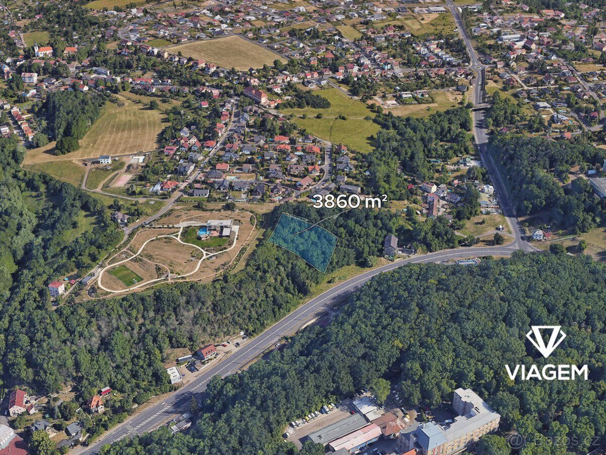Nabízíme k prodeji pozemek v obci Skorotice u Ústí nad Labem