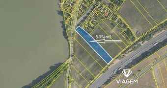 EXKLUZIVNÍ PŘÍLEŽITOST: Pozemek pro Váš vysněný dům s velkor