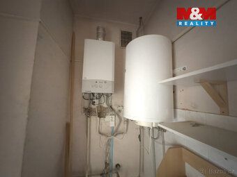 Nabízím Vám k pronájmu kancelářský prostor o pěti místnostec