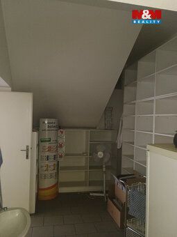 Pronájem obchodního prostoru, Teplická ulice, Děčín – 270 m²