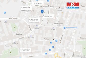 Pronájem obchodní jednotky o velikosti 50 m² na hlavním námě