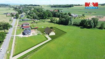 Nabízíme k prodeji rovinatý pozemek o rozloze 1534 m² v klid