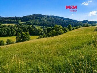 Nabízíme k prodeji prostorný pozemek o výměře 3589 m², nachá
