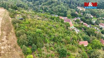 Nabízíme k prodeji pozemek parc. č. 167/32 o výměře 4 689 m²