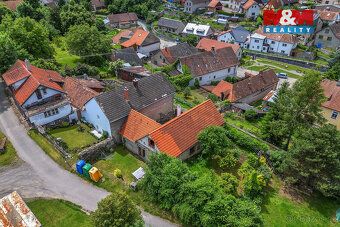 Nabízíme k prodeji rodinný dům ve fázi výstavby, nacházející