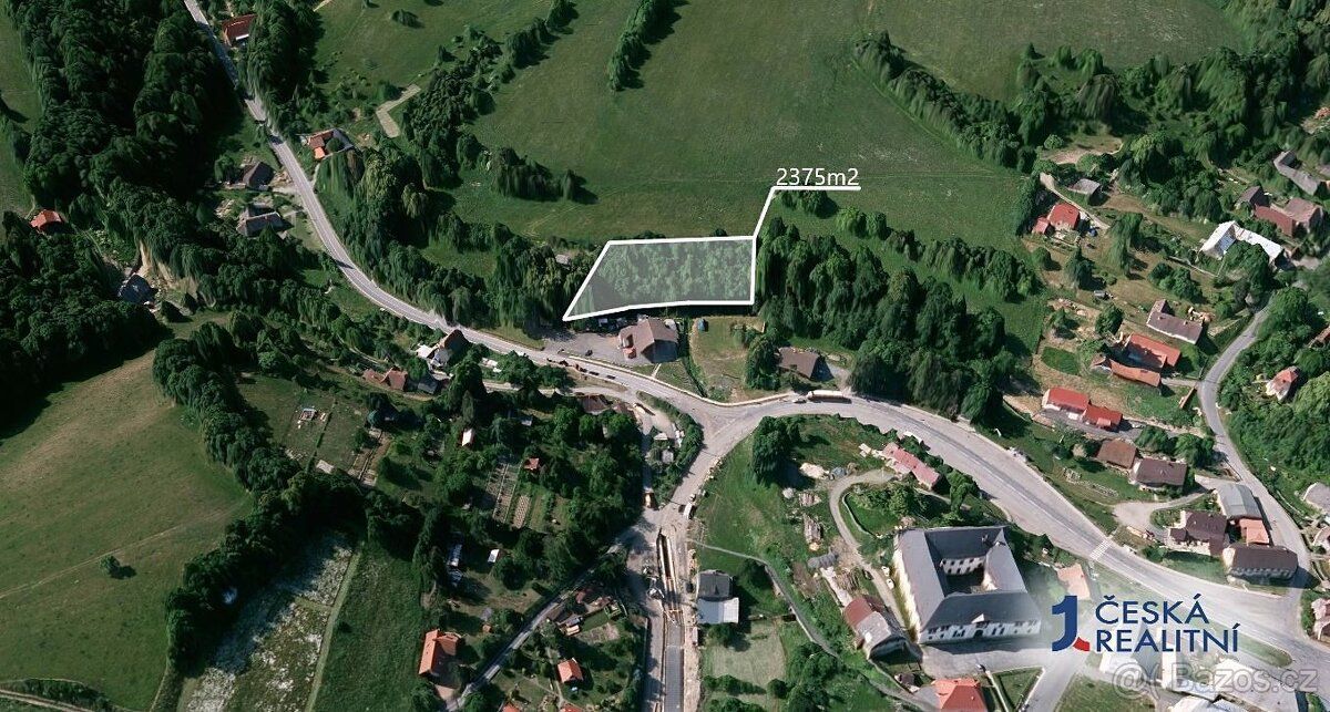 V exkluzivním zastoupení majitele nabízíme pozemek o výměře 