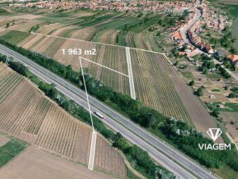 Nabízím k prodeji dva pozemky v katastrálním území Kostice, 