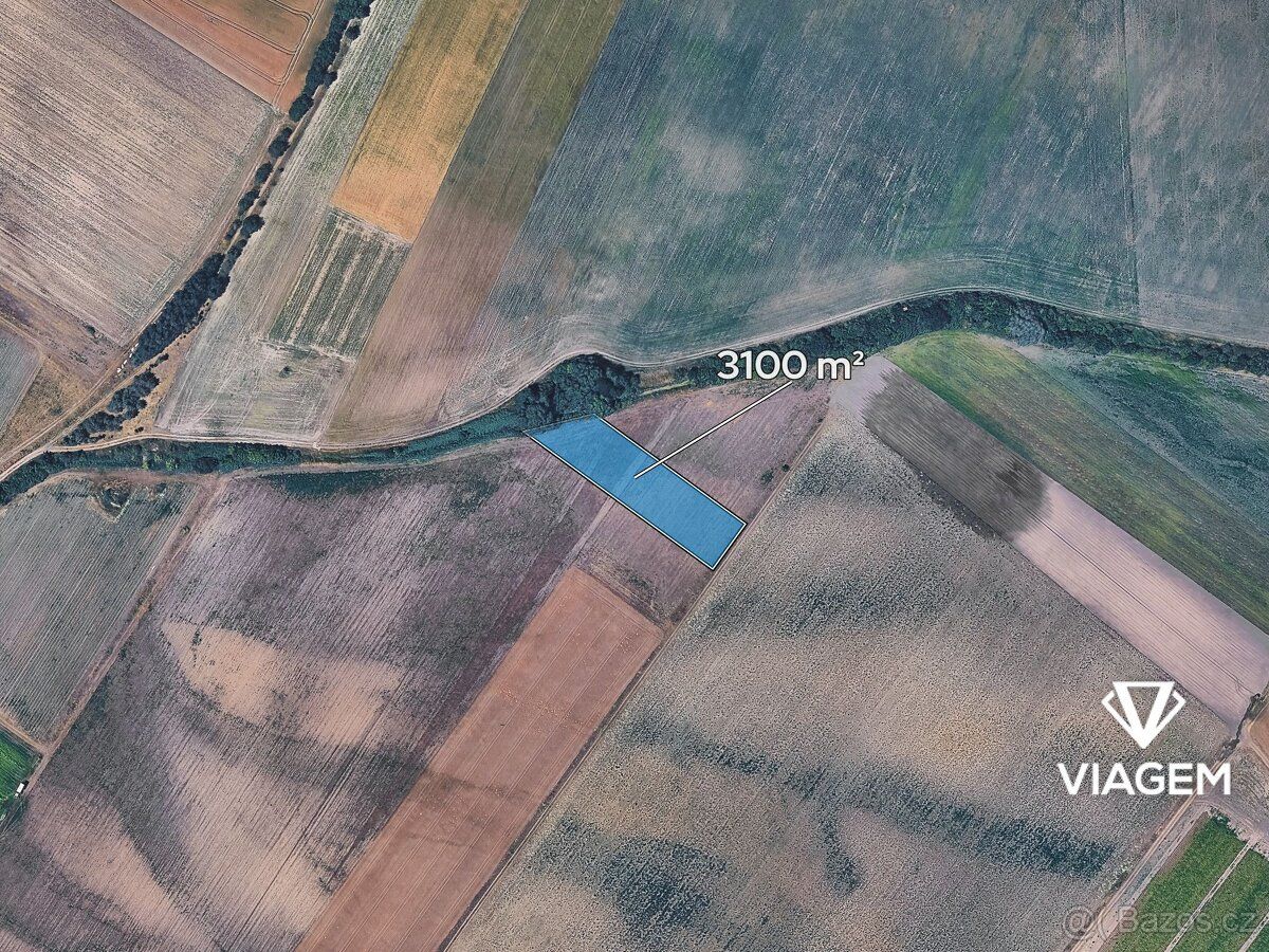 Nabízíme ornou půdu v katastrálním území Dřísy v okrese Prah