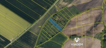 Exkluzivně Vám nabízíme k prodeji 50% vlastnictví na pozemků