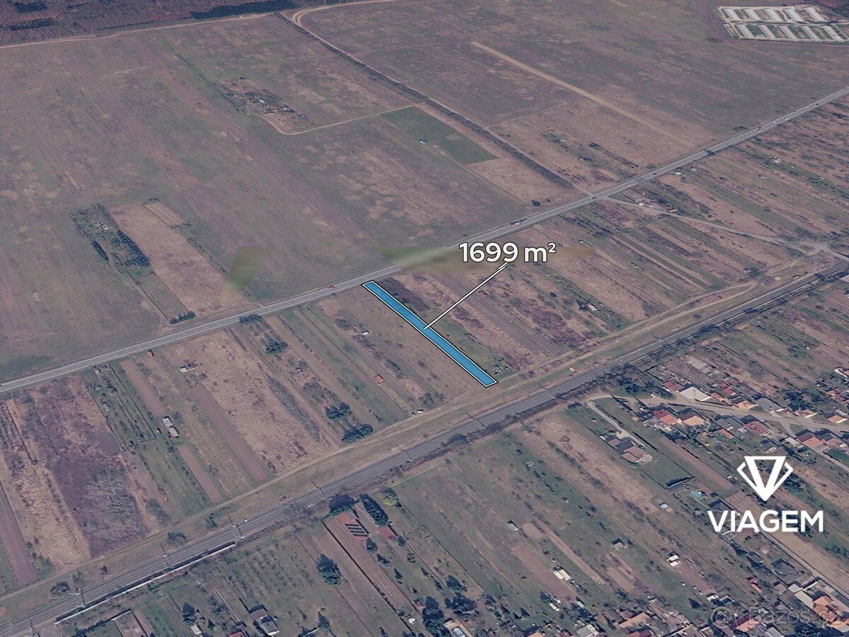 Exkluzivně Vám nabízíme pozemek o výměře 1 699 m² v katastrá