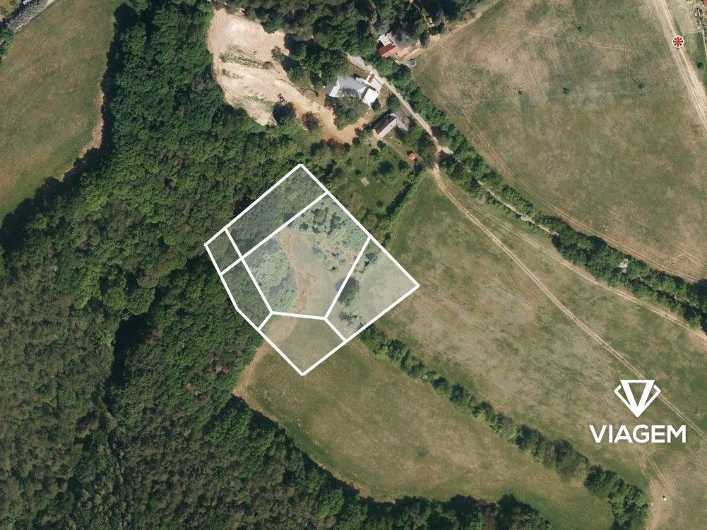 V exkluzivním zastoupení majitele nabízíme pozemky o výměře 