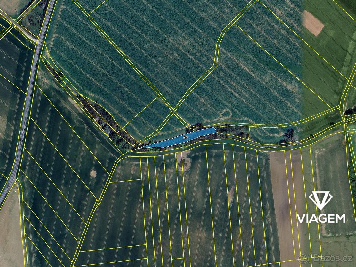 Exkluzivně Vám nabízíme pozemek o výměře 1 492 m² v katastrá