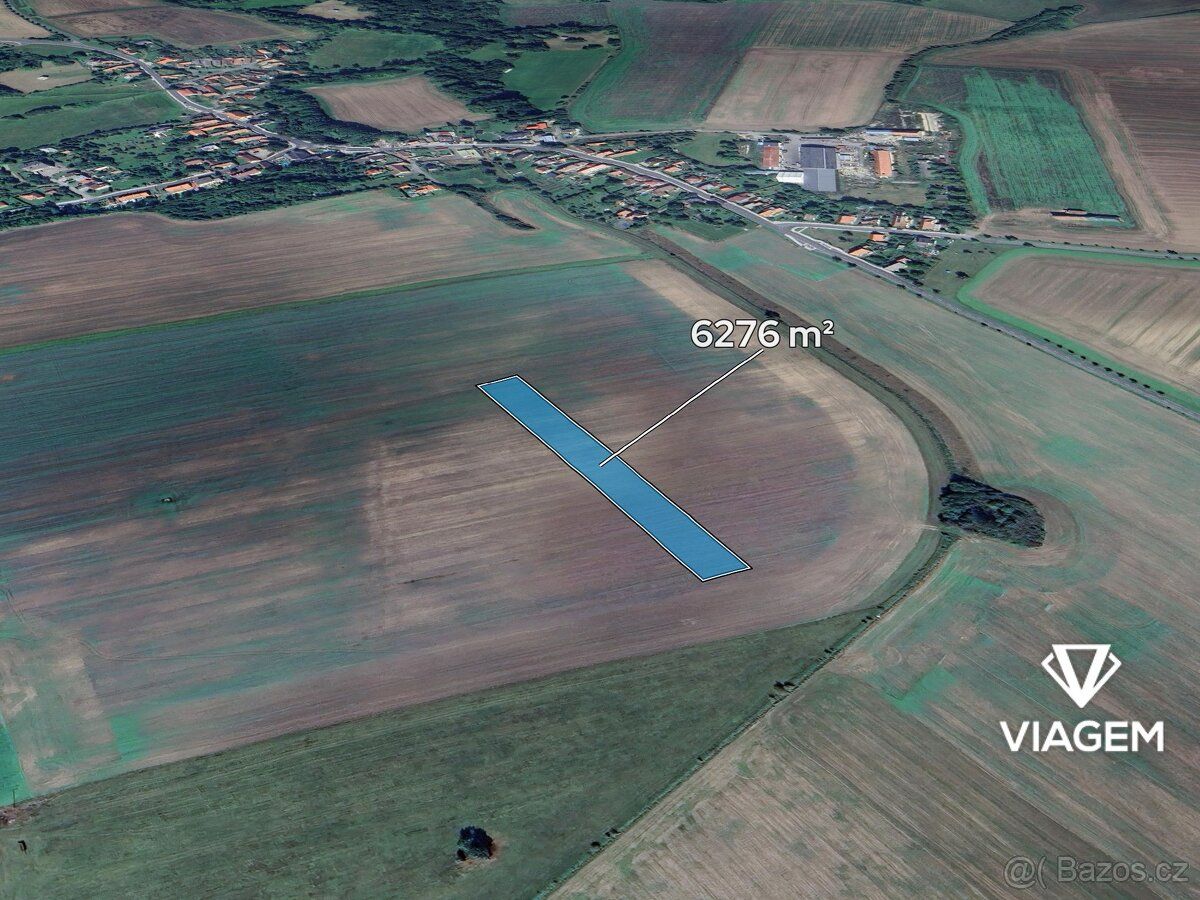 Nabízíme k prodeji 50% podíl na orné půdě, ideální pro inves