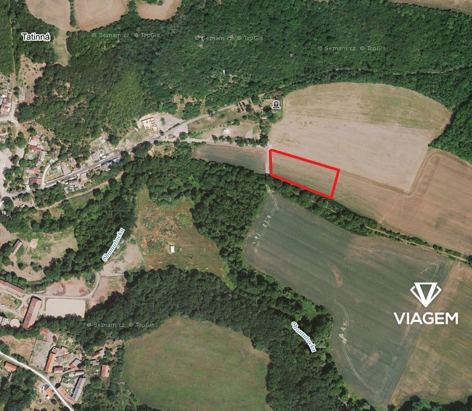 Prodej podílu na pozemku – Tatinná, okres Louny Nabízím podí