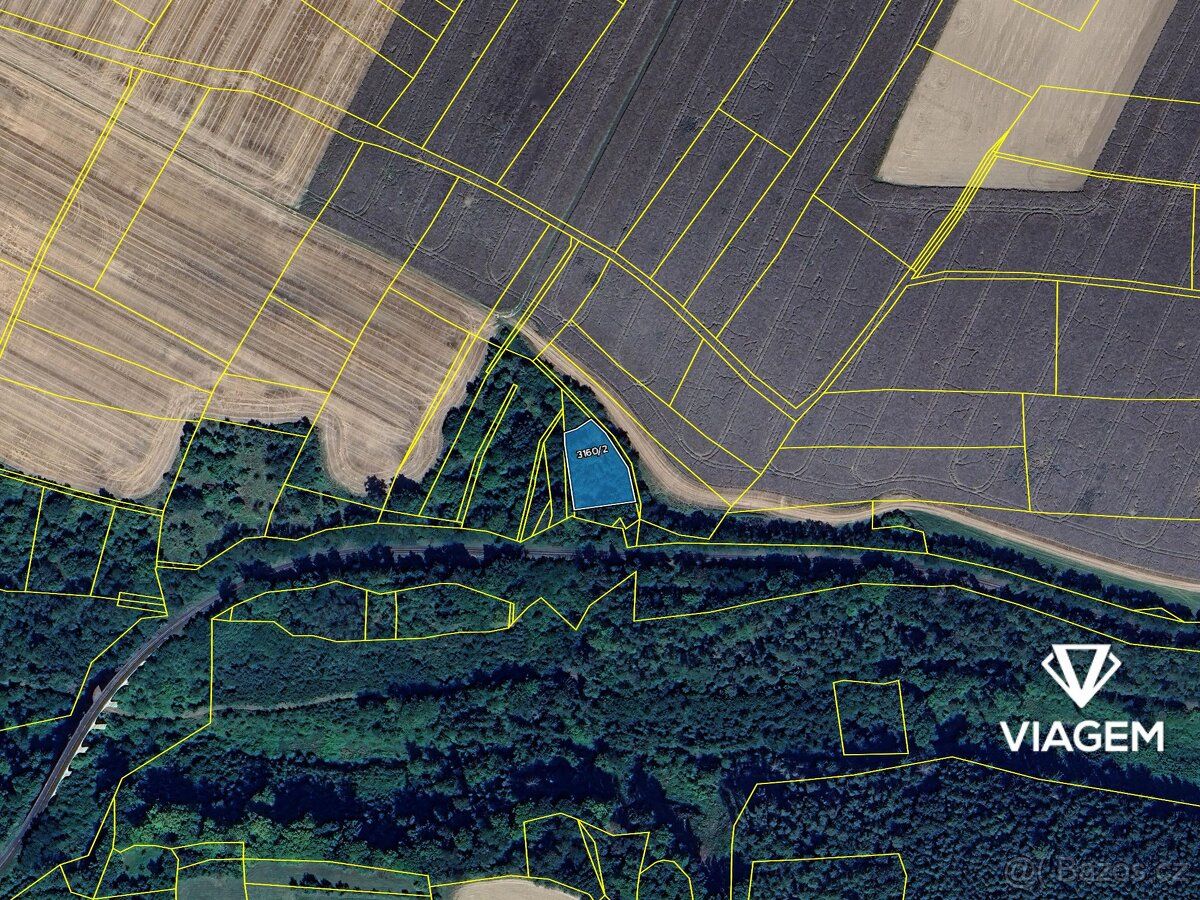 Exkluzivně Vám nabízíme pozemek o výměře 1 291 m² v katastrá