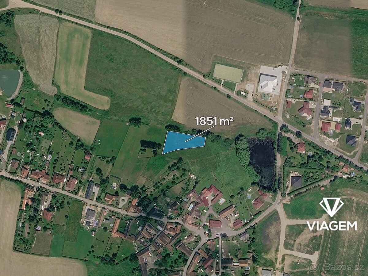 Exkluzivně Vám nabízíme pozemek o výměře 1 851 m² v katastrá