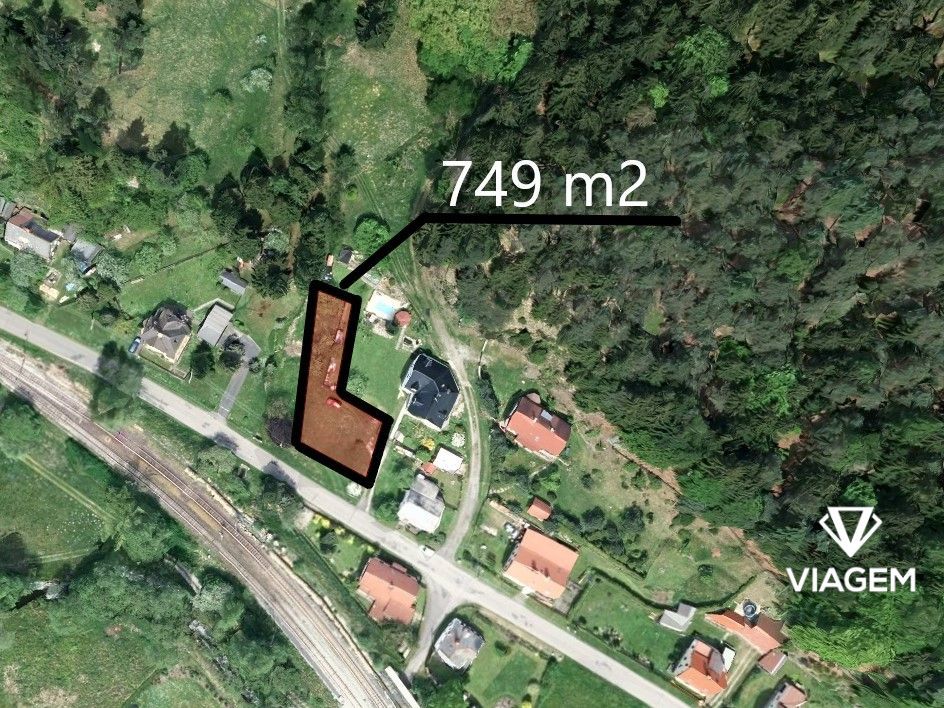V exkluzivním zastoupení majitele nabízíme k prodeji podíl o