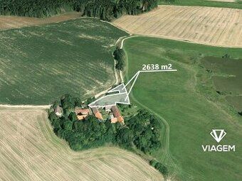 Exkluzivně Vám nabízíme pozemek o výměře 2638 metrů čtverečn
