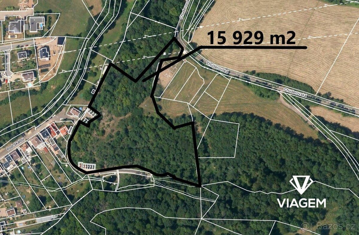 Nabízíme ke koupi pozemek o výměře 15 929 m², který se nachá