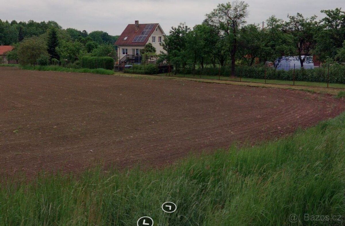 Nabízíme k prodeji ornou půdu o celkové výměře 3568 m², kter