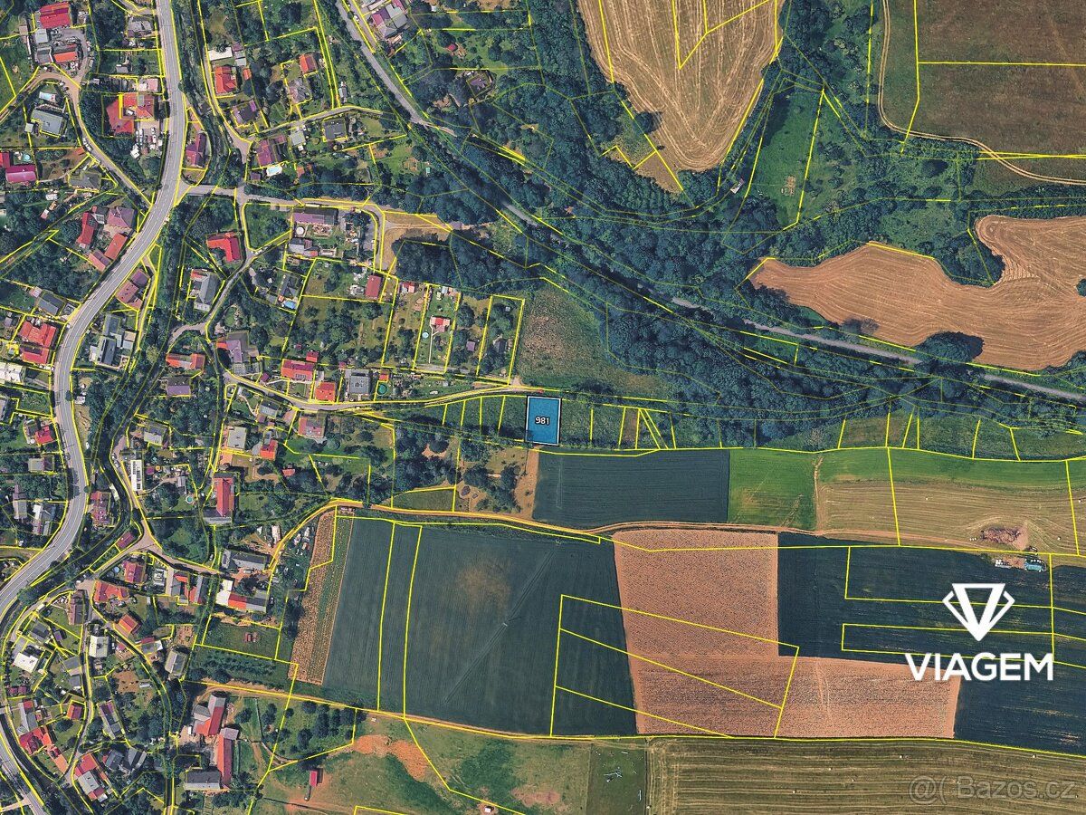 V exkluzivním zastoupení majitele Vám nabízím pozemek v kata