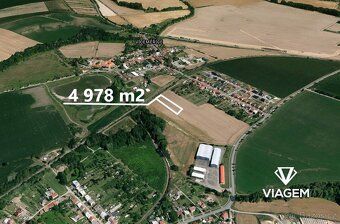 Nabízíme k prodeji rozlehlý pozemek o výměře 4 978 m², nachá