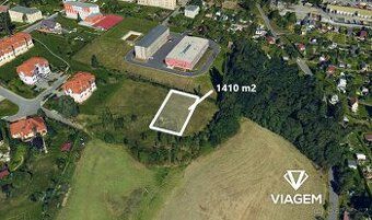 Nabízíme k prodeji pozemky ve 100% vlastnictví, parc. č. 100