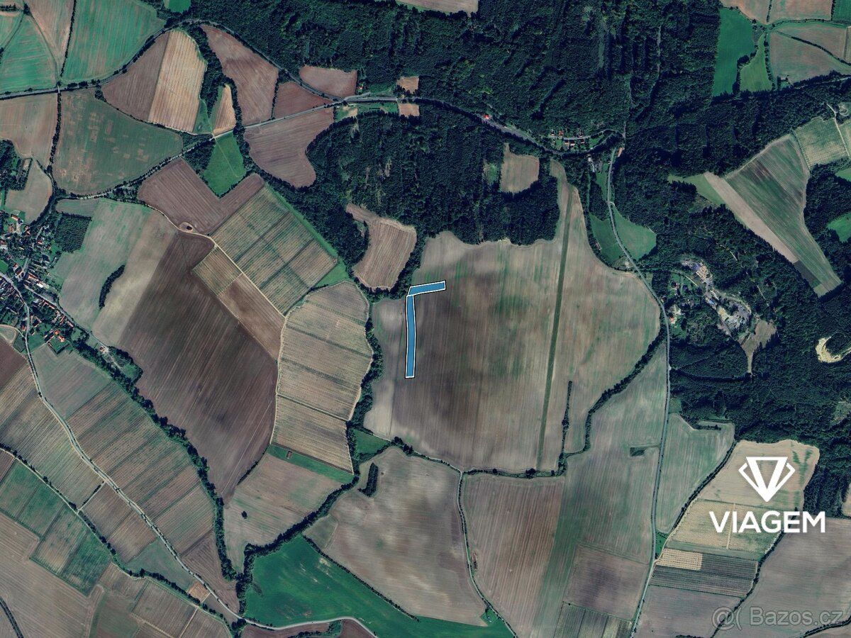 Nabízíme ornou půdu v katastrálním území Mutějovice, okres R