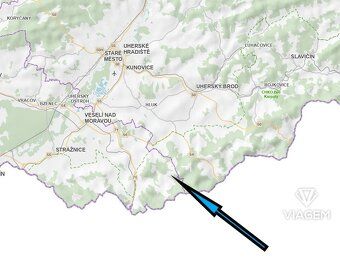 Nabízíme k prodeji pozemek o výměře 2 398 m², nacházející se