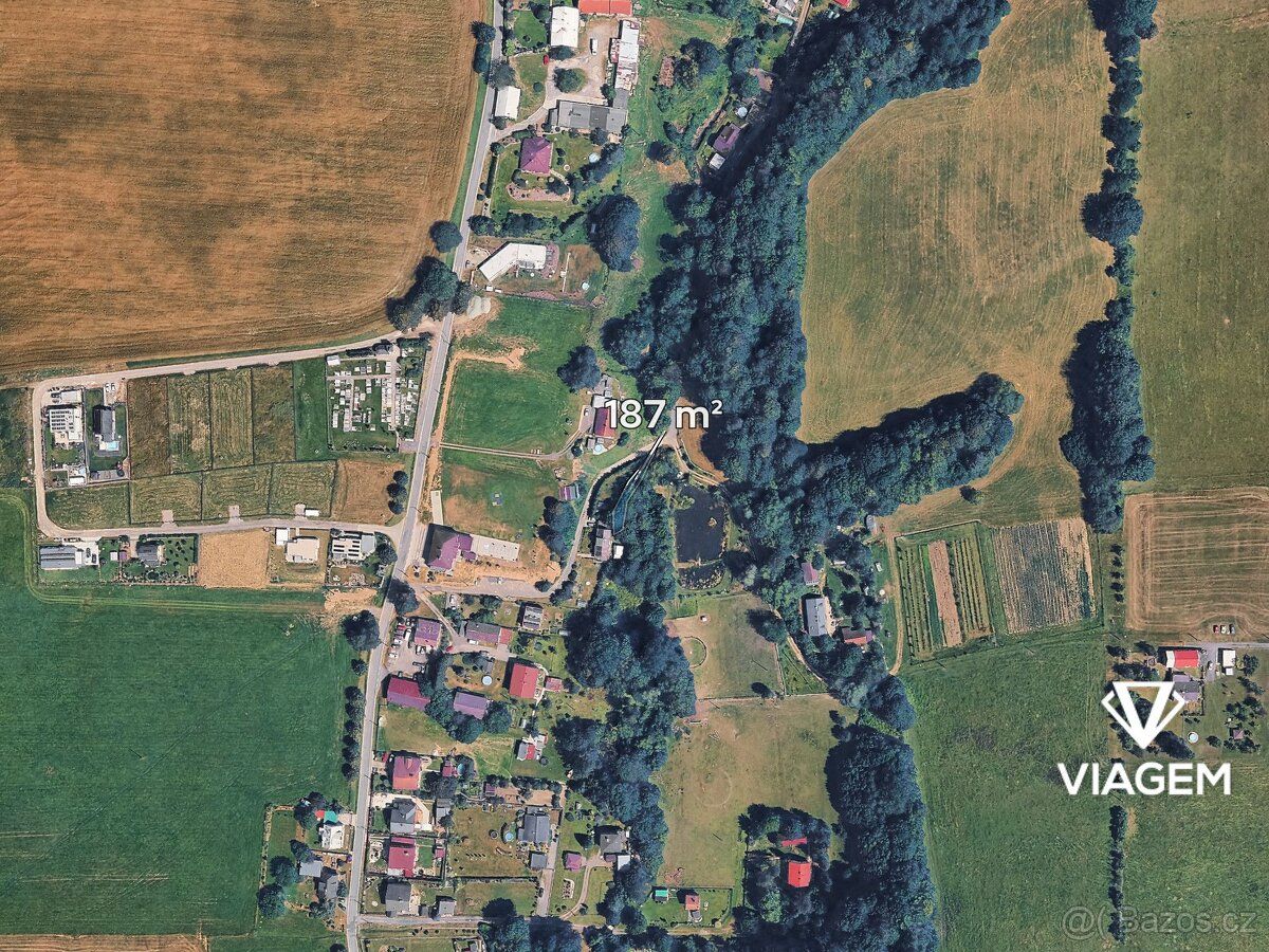 Hledáte investiční příležitost v klidné lokalitě? Nabízíme V