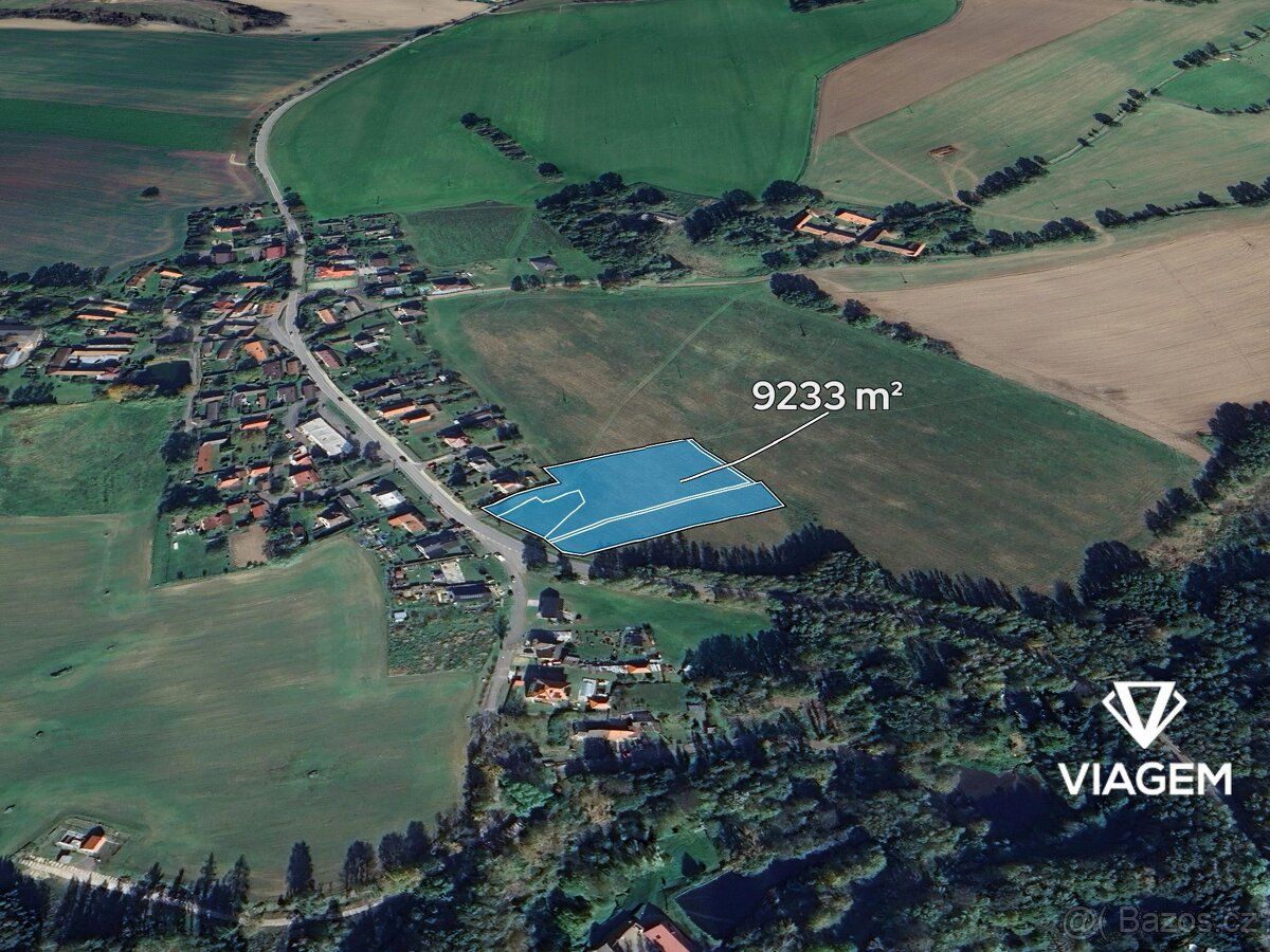 Exkluzivně Vám nabízíme k prodeji pozemky ve 33% spoluvlastn