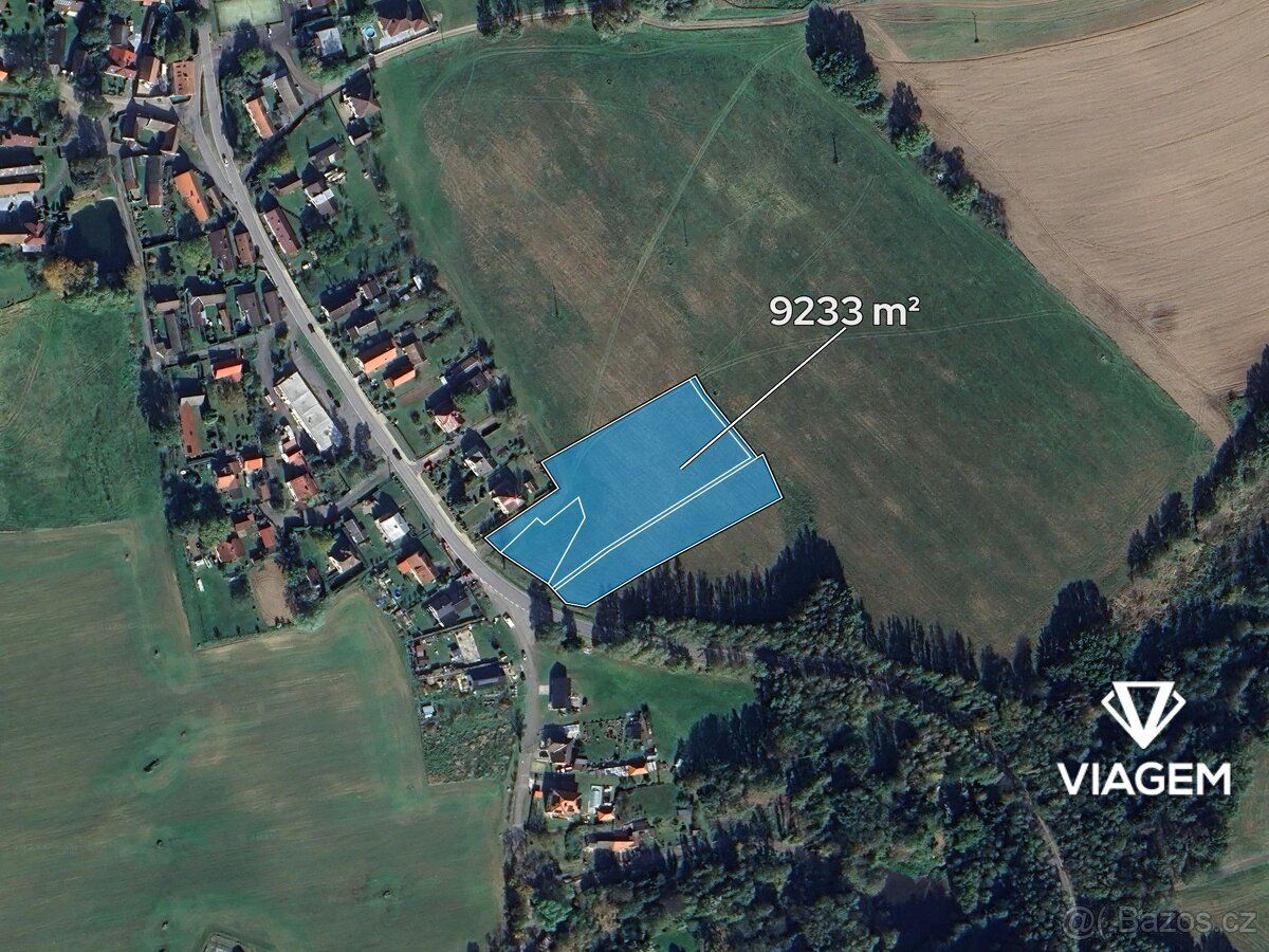 Exkluzivně Vám nabízíme k prodeji pozemky ve 33% spoluvlastn