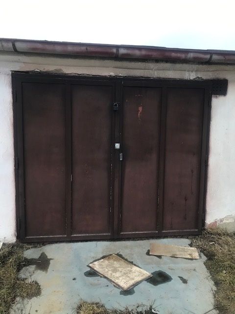 Pronajmu garáž v Rožmitále pod Třemšínem, suchá, bez elektři