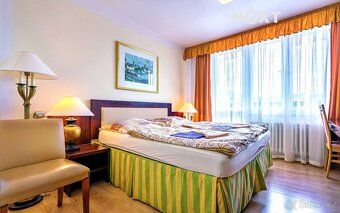 Nabízíme prodej naprosto jedinečného hotelu, tvořícího domin