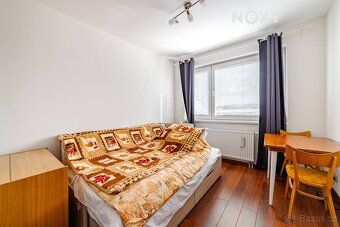 Nabízím Vám ke koupi prostorný a velmi příjemně řešený byt 4