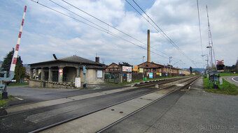 Nabízíme k pronájmu skladovací prostor o celkové rozloze 600