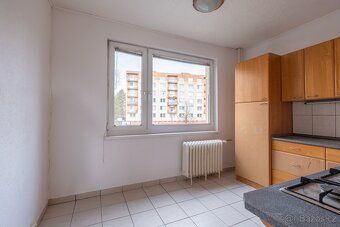 Nabízím k prodeji světlý byt, v osobním vlastnictví, o dispo