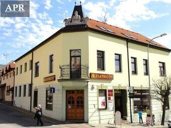 na ul.Hradišťská 2028, v Uherském Brodě v přízemí rod. domu.