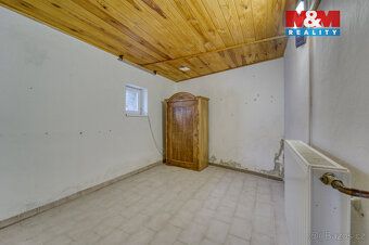 Nabízíme k prodeji jedinečný objekt v srdci obce Stará Vráž,