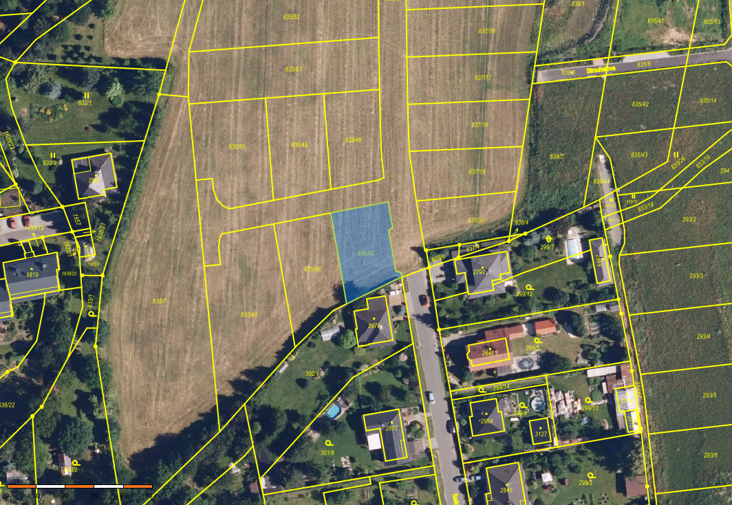 Nabízím k prodeji jeden z posledních lukrativních stavebních