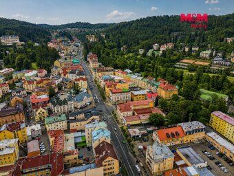 Nabízíme k prodeji komerční objekt o celkové výměře 663 m², 