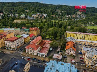 Nabízíme k prodeji komerční objekt o celkové výměře 663 m², 