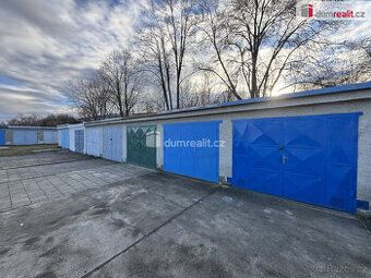 Nabízíme k prodeji zděnou řadovou garáž o výměře 18 m² v atr