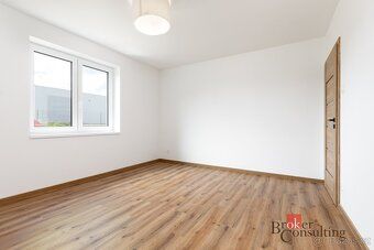 Prodej, domy/rodinný, 110 m2, Stromořadí 2079, 73532 Rychval