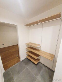 Nabízíme k pronájmu byt o dispozici 2+1 a výměře 53 m2 na ad